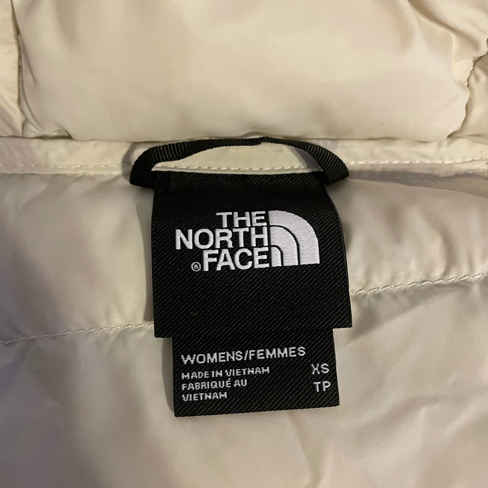 The North Face Women’s Hyalite Down Hoodie - Picture 5 of 6